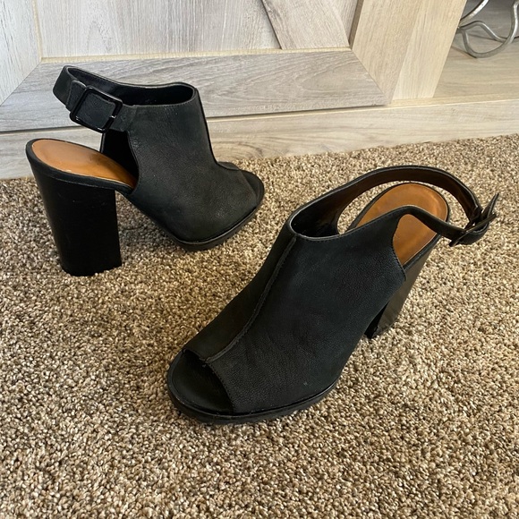 Lord & Taylor Nubuck Leather Heeled Sandal Bootie Shootie 6 - Picture 8 of 14